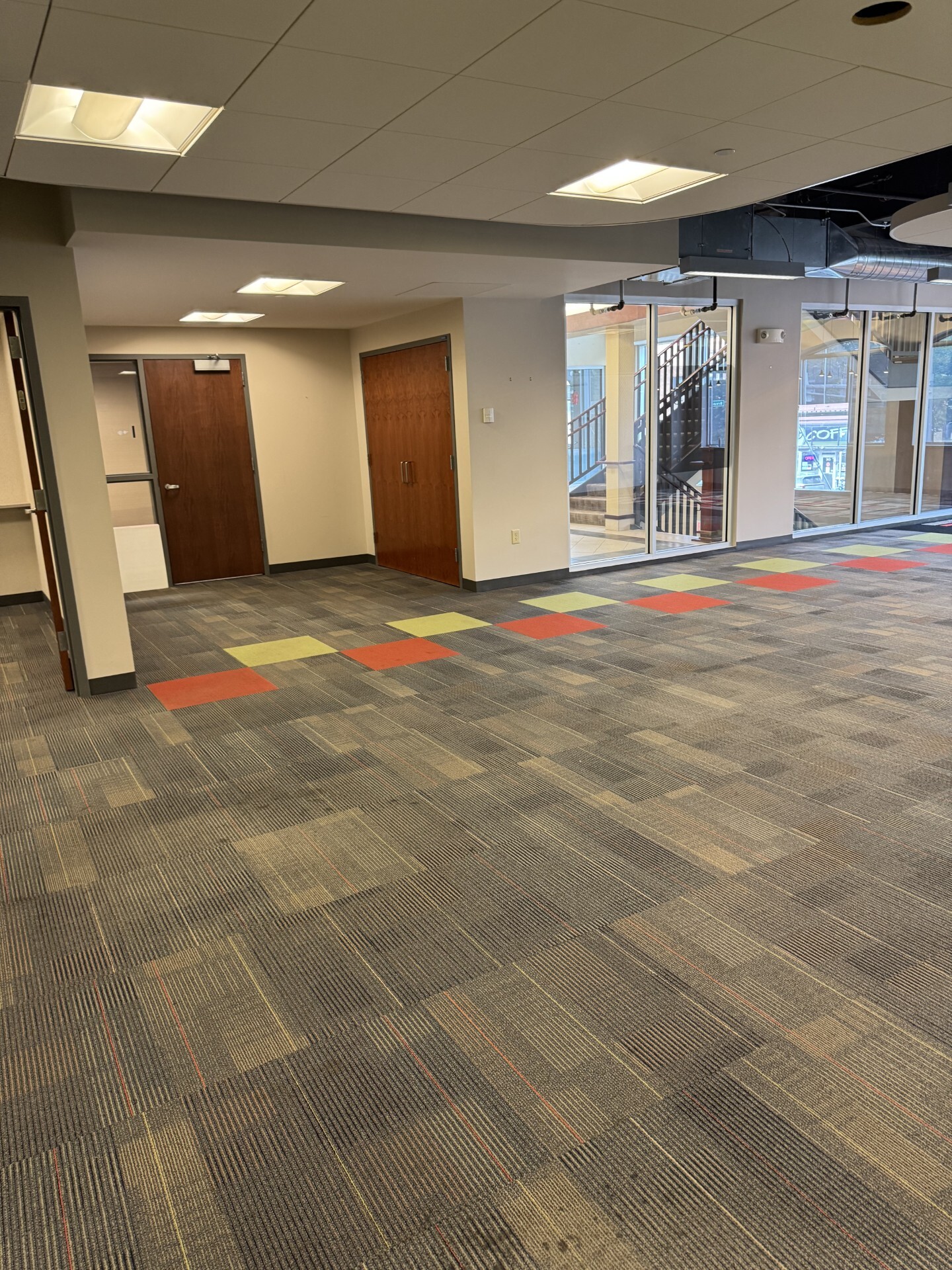 310 Broadway Ave S, Rochester, MN for lease Interior Photo- Image 1 of 10