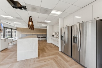 1225 Eye St NW, Washington, DC for lease Interior Photo- Image 2 of 13