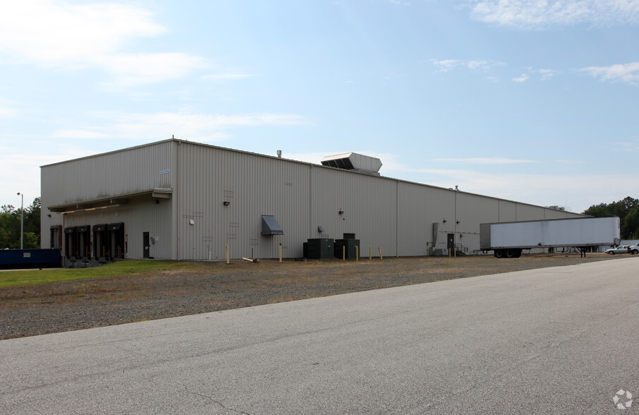 3480 Industrial Dr, Durham, NC for lease - Building Photo - Image 2 of 2