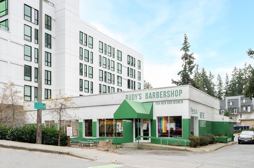 125-129 108th Ave SE, Bellevue, WA for sale - Building Photo - Image 3 of 5