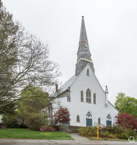 26-28 Eliot St, Natick, MA for sale - Primary Photo - Image 1 of 1