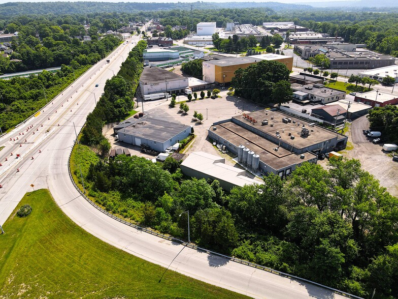 3717 Jonlen Dr, Fairfax, OH for lease - Building Photo - Image 2 of 37