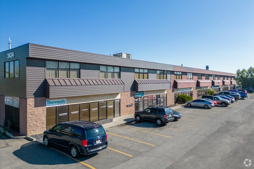 3424 27th St NE, Calgary, AB for sale - Primary Photo - Image 1 of 1