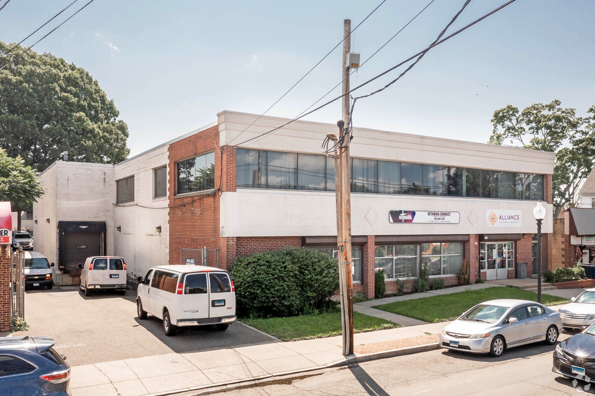 1862 E Main St, Bridgeport, CT for sale Primary Photo- Image 1 of 1