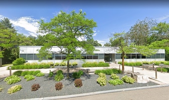 1000 Parkers - Commercial Real Estate