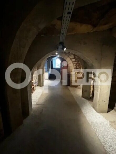 Retail in Chantilly for lease - Building Photo - Image 3 of 7