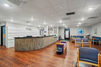 10625 W North Ave, Milwaukee, WI for lease Interior Photo- Image 2 of 8