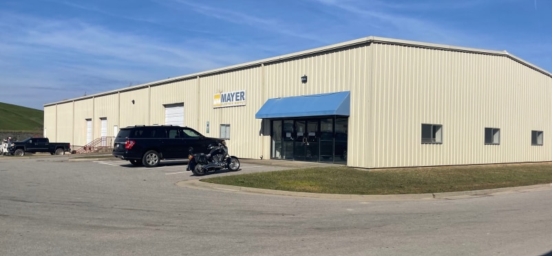 333 Industrial Dr, Petersburg, VA for lease - Building Photo - Image 1 of 5