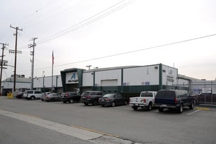 5340 W 104th St, Los Angeles CA - Commercial Real Estate