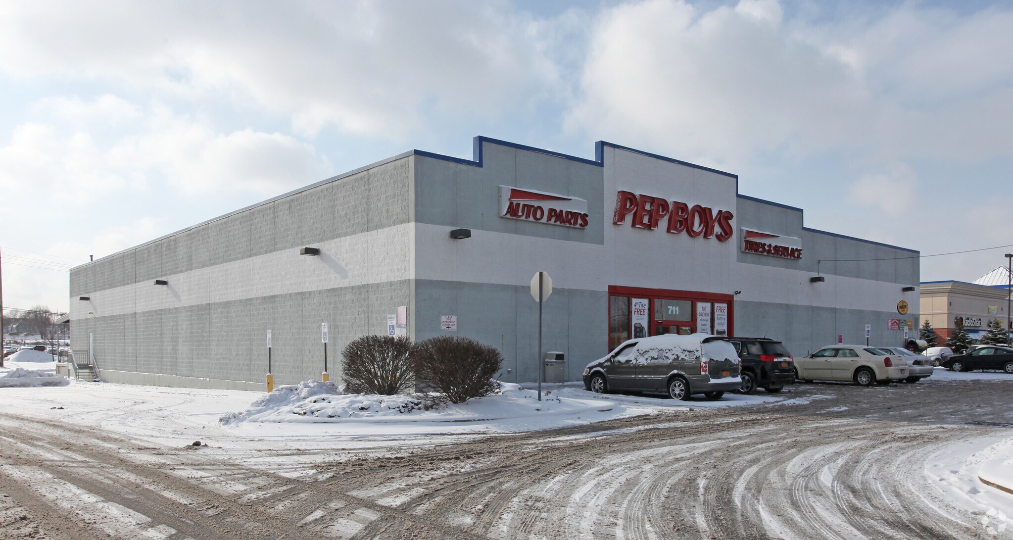 711 E Ridge Rd, Rochester, NY for sale Primary Photo- Image 1 of 1