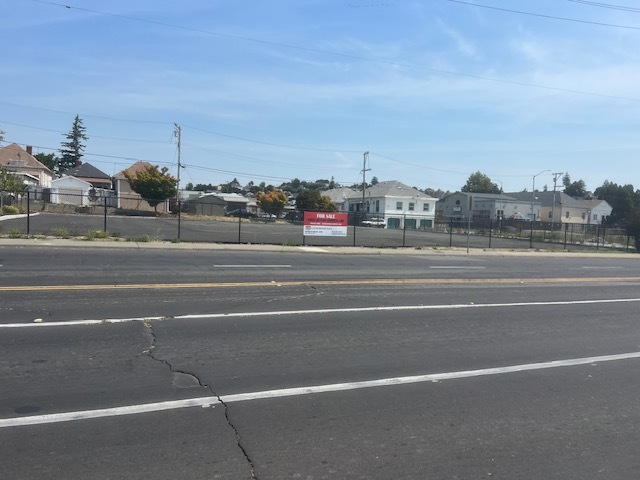 240 Curtola Pky, Vallejo, CA for sale - Building Photo - Image 2 of 5