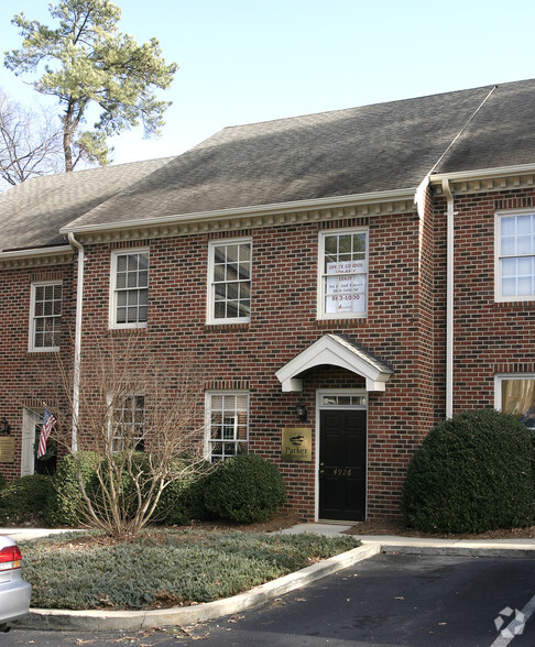 4926 Windy Hill Dr, Raleigh, NC for lease - Primary Photo - Image 2 of 17