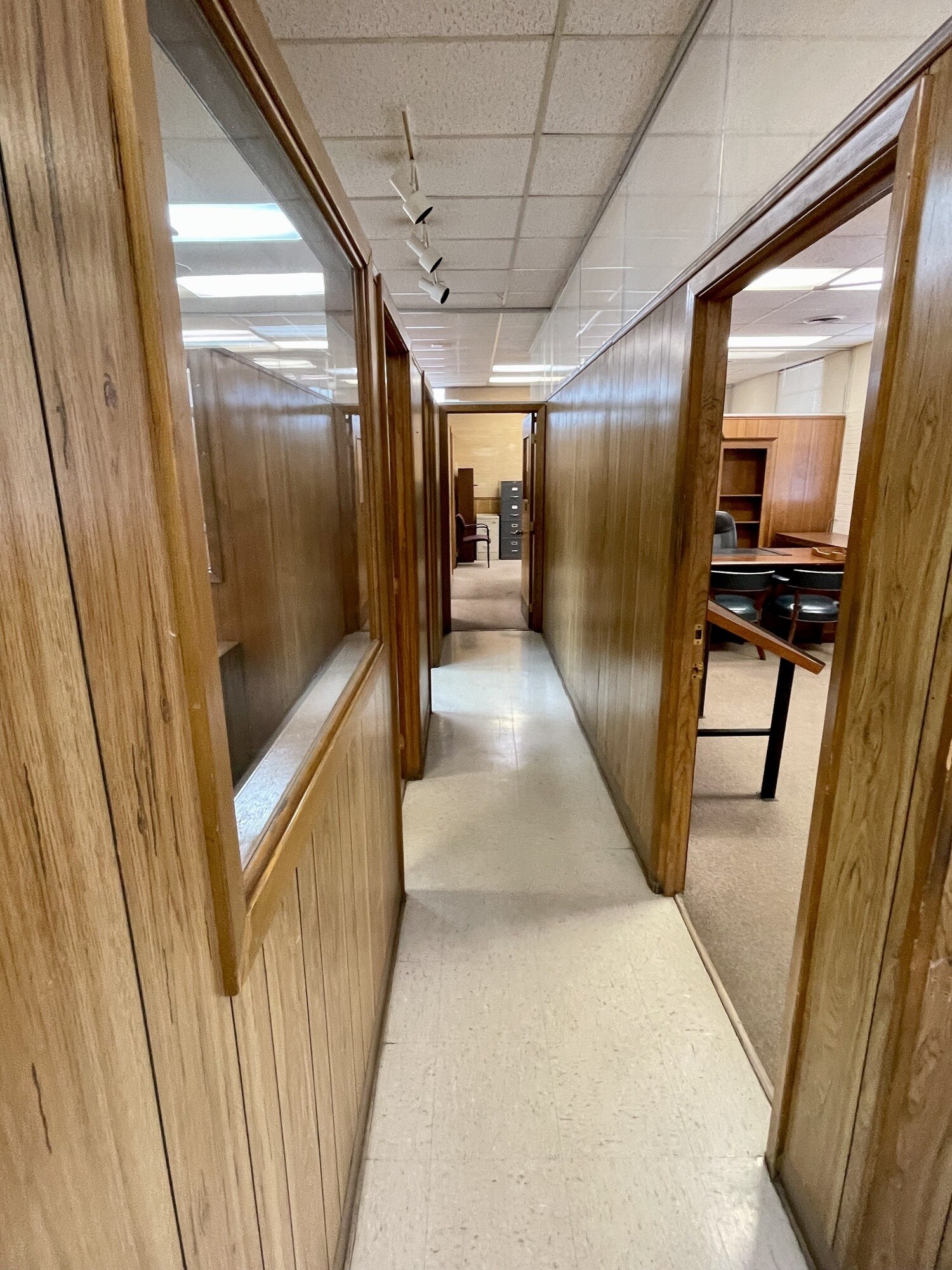 2689 Livingston Rd, Jackson, MS 39213 Industrial for Sale