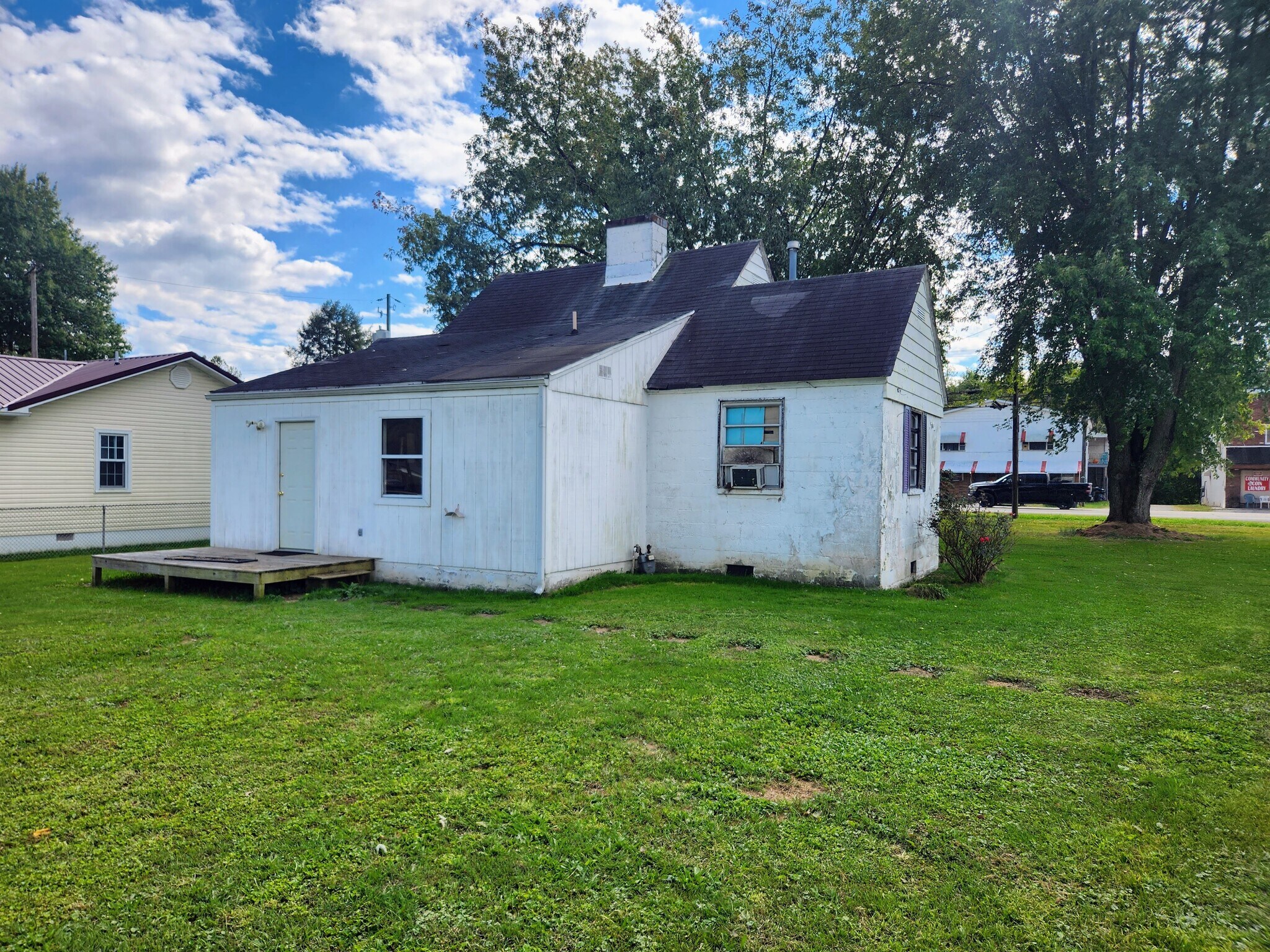 942 Roosevelt Blvd, Eleanor, WV 25070 942 Roosevelt Boulevard, Eleanor, WV