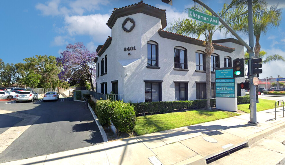 2401 W Chapman Ave, Orange, CA for lease - Building Photo - Image 2 of 4