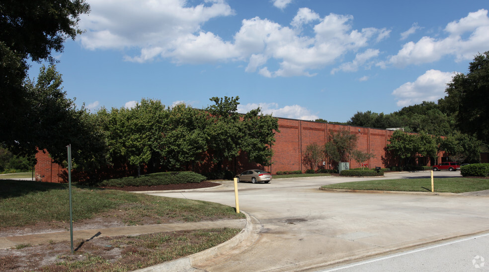 8003 Westside Industrial Dr, Jacksonville, FL for lease - Primary Photo - Image 3 of 5