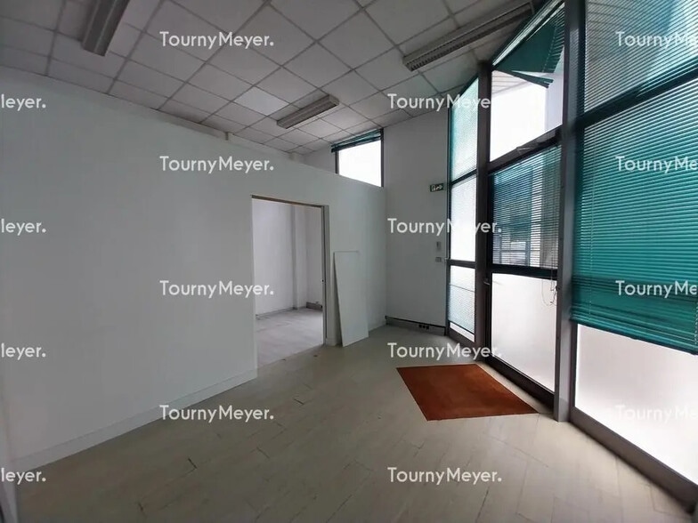Office in Labège for lease - Building Photo - Image 3 of 8