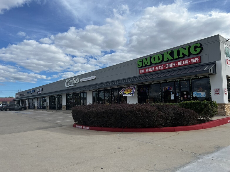 8610 Spencer Hwy, La Porte, TX for lease - Building Photo - Image 2 of 7