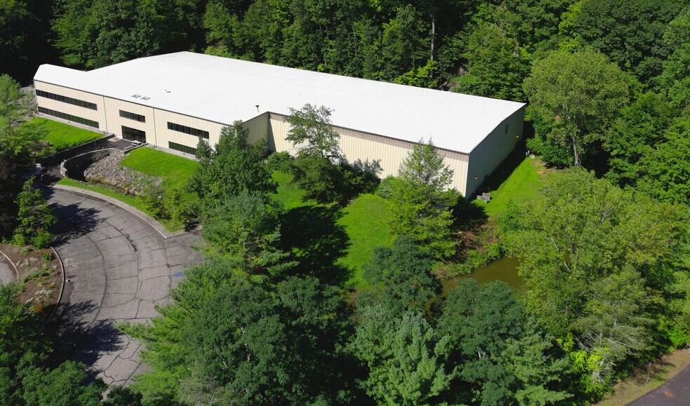 12 Labriola Ct, Armonk, NY for sale - Building Photo - Image 1 of 1