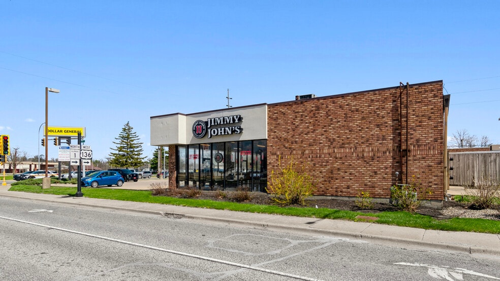 302-306 W Fairchild St, Danville, IL for lease - Building Photo - Image 2 of 7