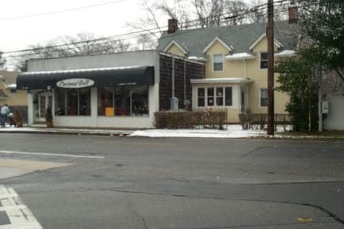 640-642 Seaman Ave, Baldwin, NY for sale - Primary Photo - Image 1 of 1