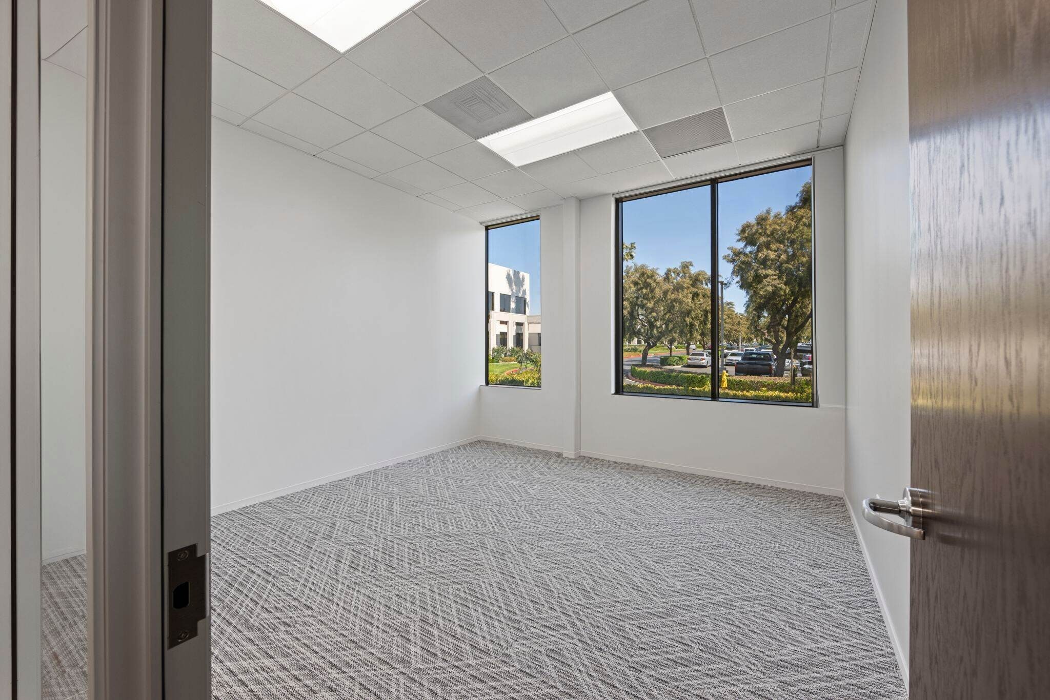 46 Discovery, Irvine, CA for lease Interior Photo- Image 1 of 11
