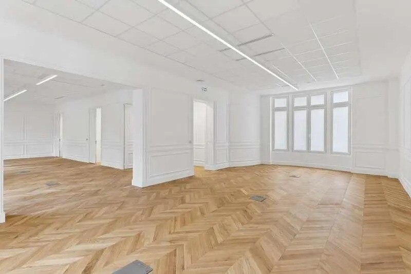29 Boulevard De Courcelles, Paris for lease - Interior Photo - Image 2 of 22
