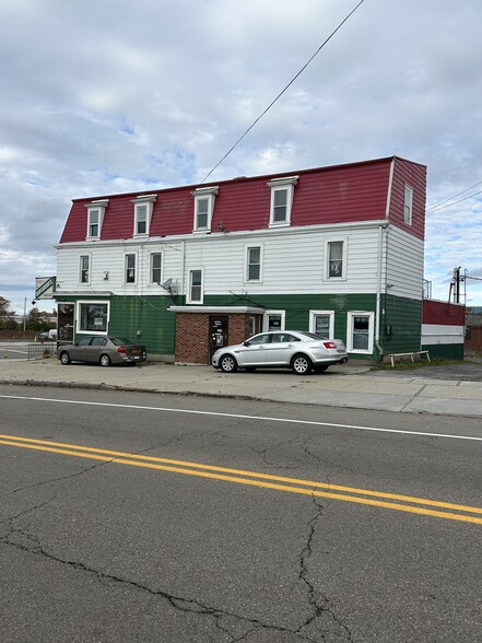 1329 Niagara St, Buffalo, NY for sale - Building Photo - Image 3 of 4