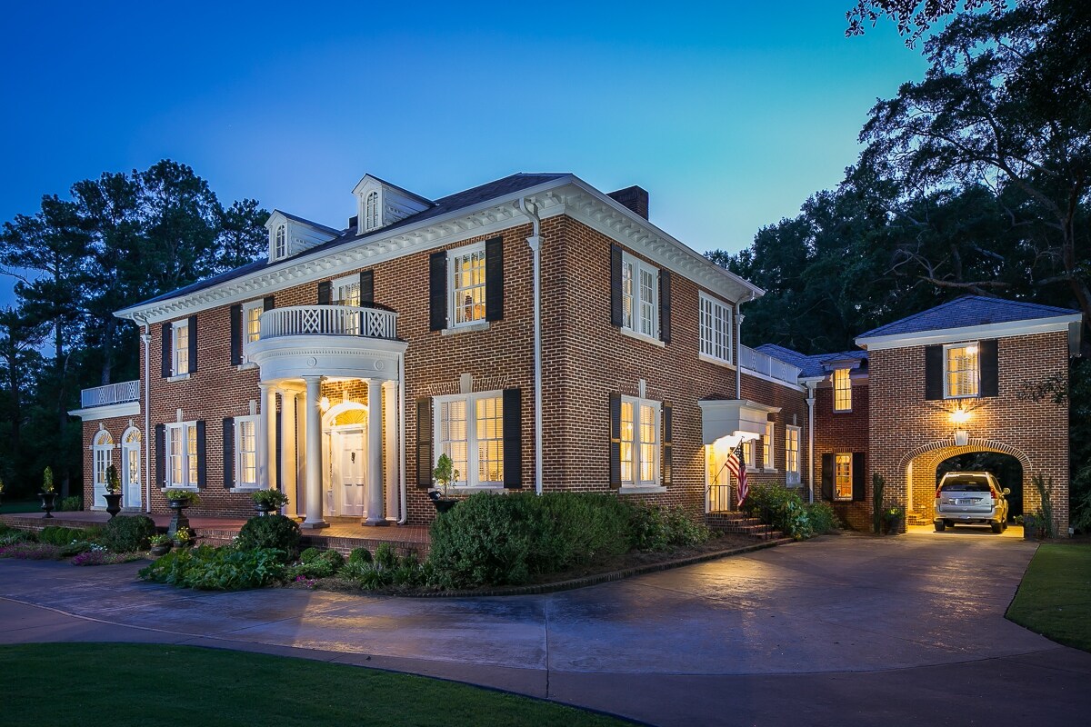 321 N Broad St, Monroe, GA 30655