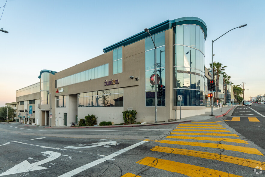 1601 Pacific Coast Hwy, Hermosa Beach, CA for lease - Primary Photo - Image 1 of 20