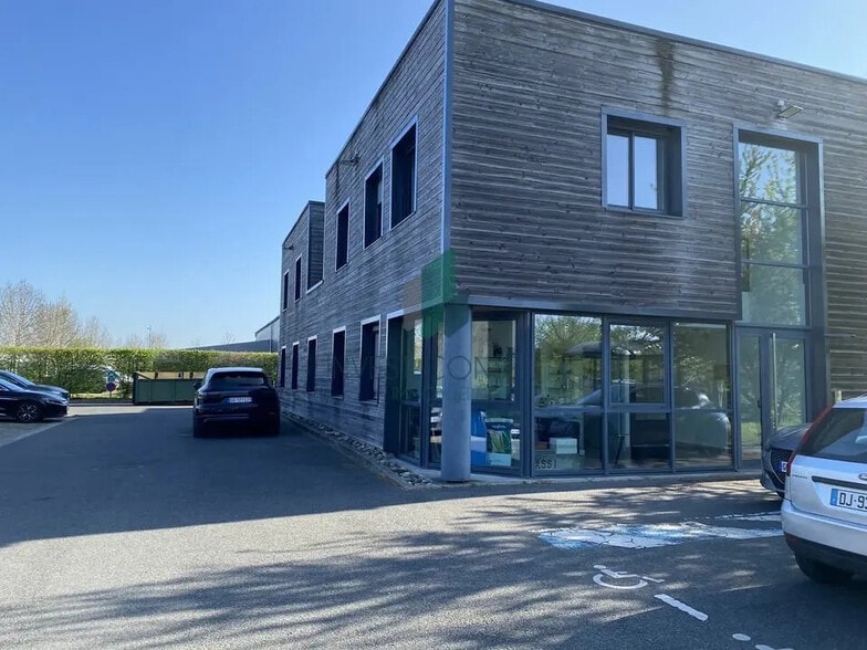 Flex in Ennery for sale - Building Photo - Image 1 of 11
