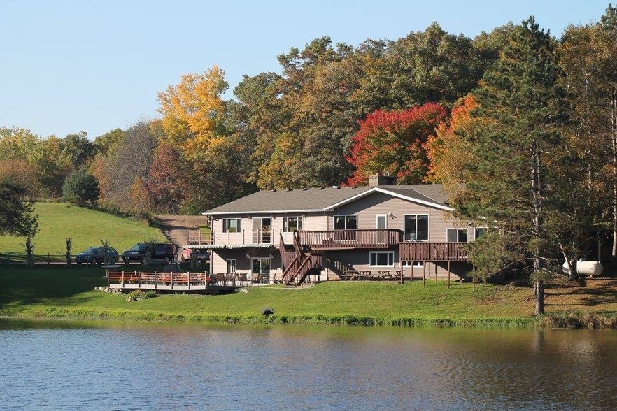 9491 152nd St N, Hugo, MN for sale - Primary Photo - Image 1 of 1