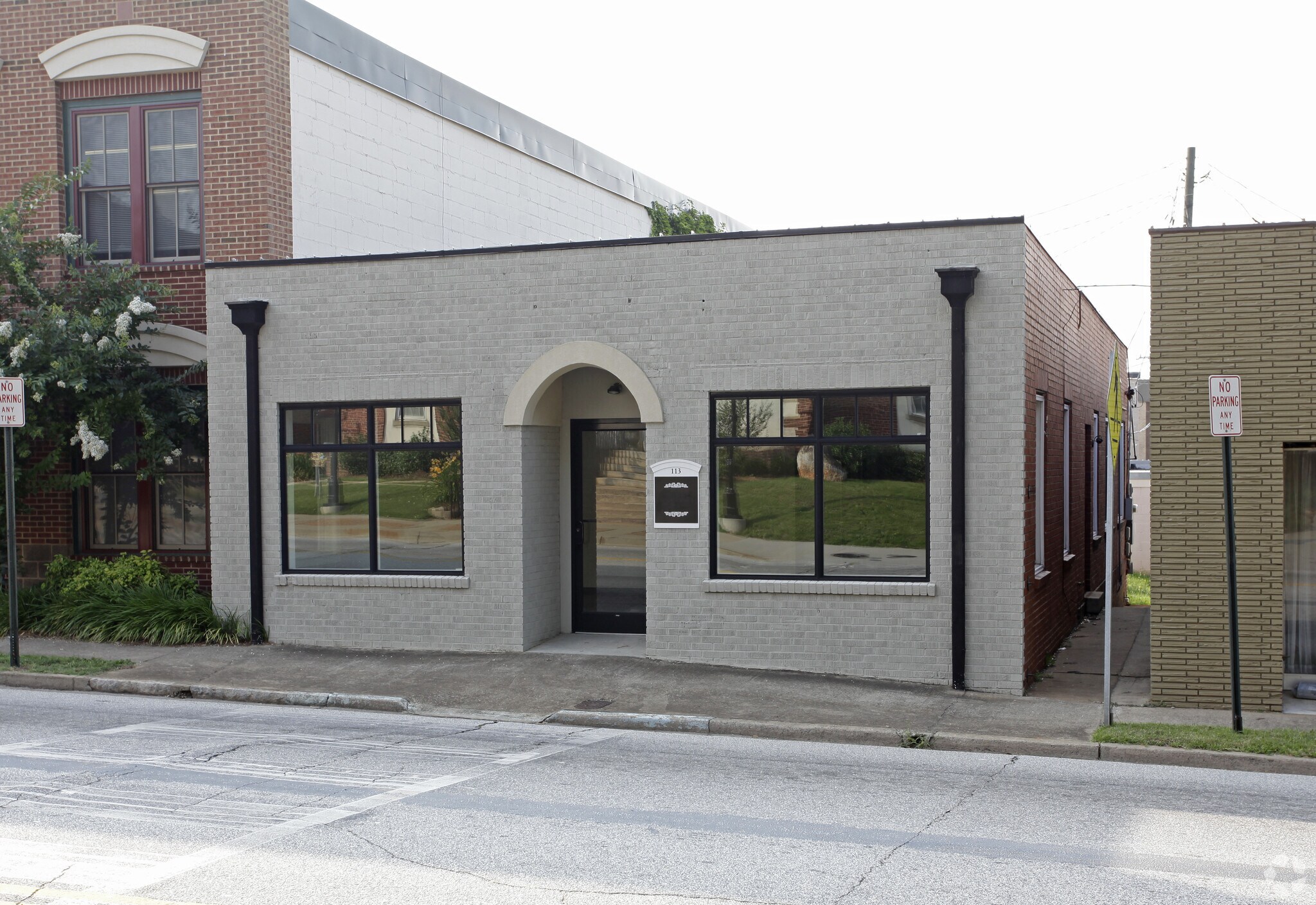 113 S Main St, Greer, SC for sale Primary Photo- Image 1 of 1