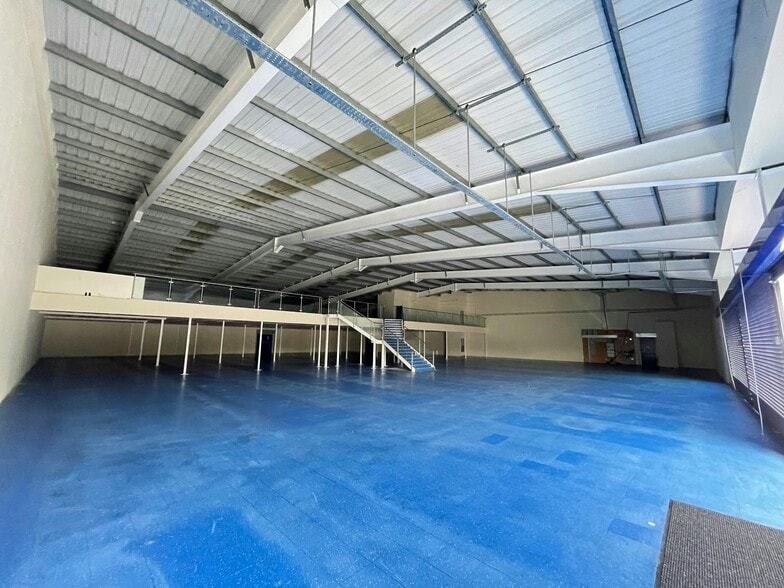 160-160B Southampton Rd, Titchfield for lease - Interior Photo - Image 3 of 6