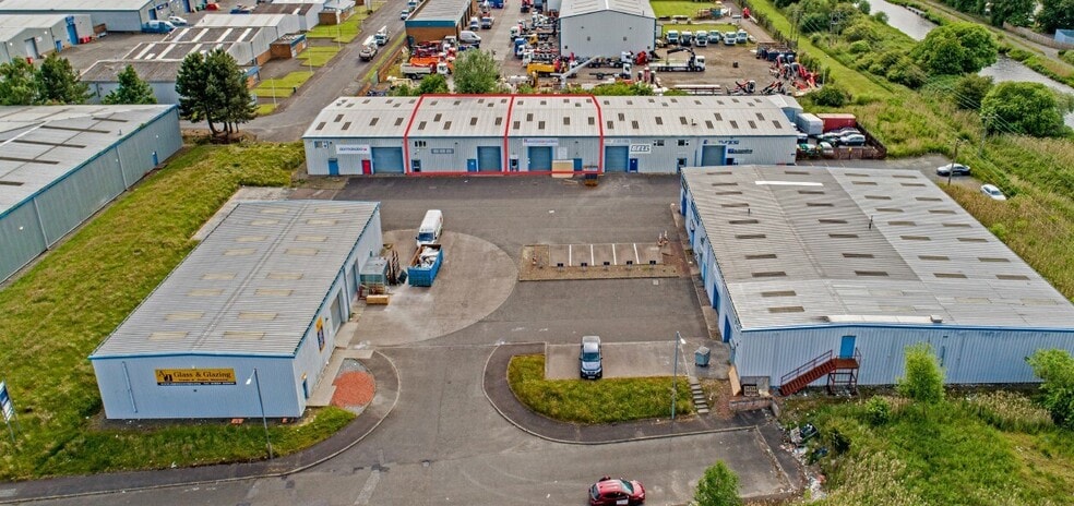 1-9 Almond Rd, Falkirk for lease - Building Photo - Image 2 of 2