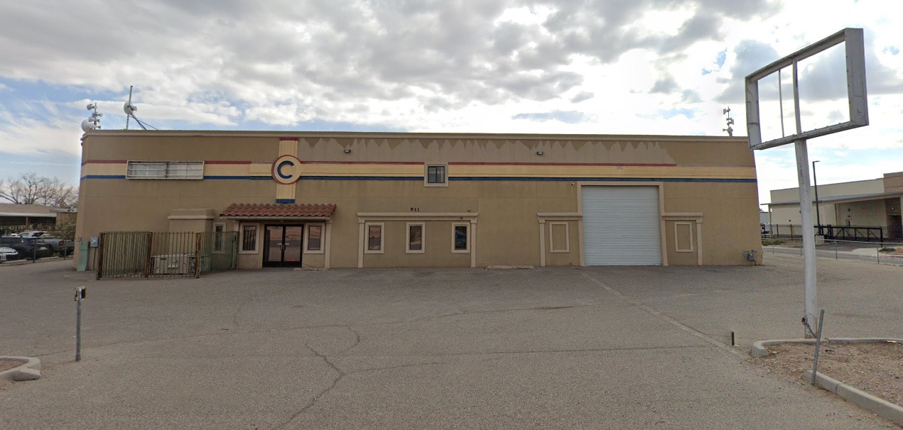 911 W Amador Ave, Las Cruces, NM for sale Primary Photo- Image 1 of 16