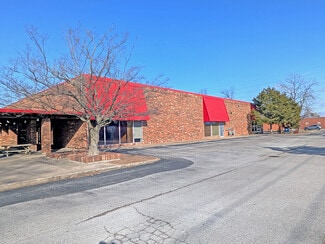 More details for 2001 W Main St, Carbondale, IL - Office for Lease