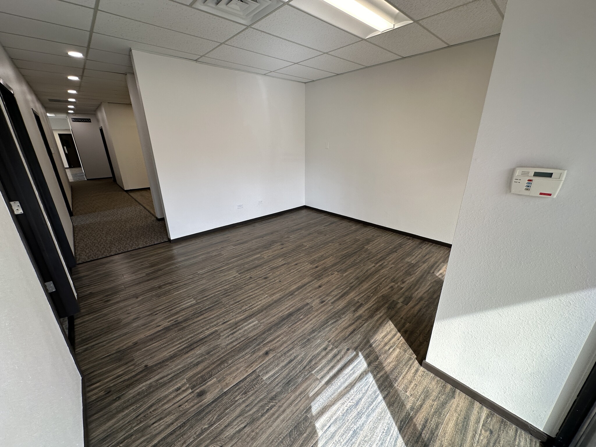 2150 W 6th Ave, Broomfield, CO for lease Interior Photo- Image 1 of 10