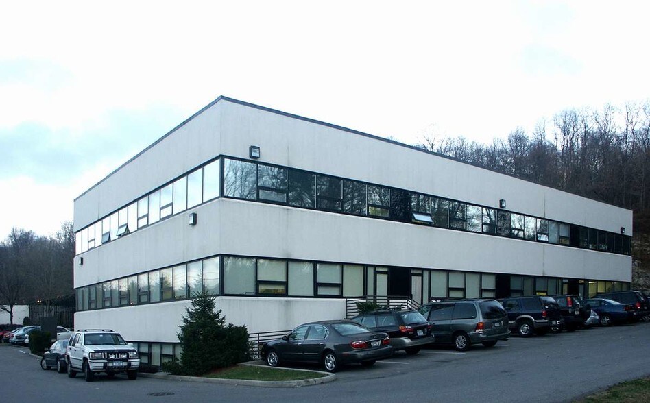 1053-1055 Saw Mill River Rd, Ardsley, NY for lease - Other - Image 2 of 6