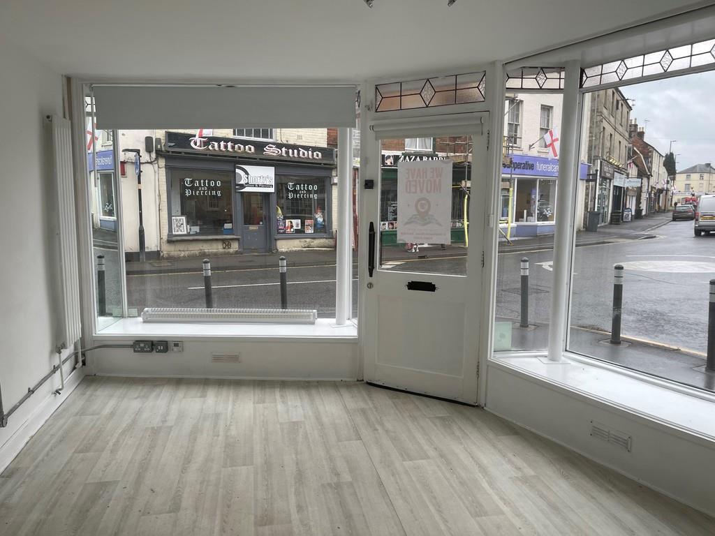 54 High St, Warminster for lease Interior Photo- Image 1 of 2