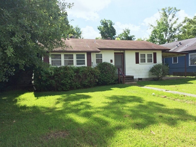 92 N Sage Ave, Mobile, AL for sale - Primary Photo - Image 1 of 1