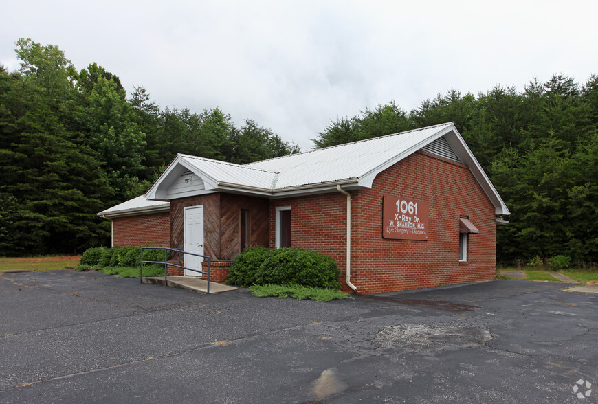 1061 X-ray Dr, Gastonia, Nc 28054 - Office For Sale 