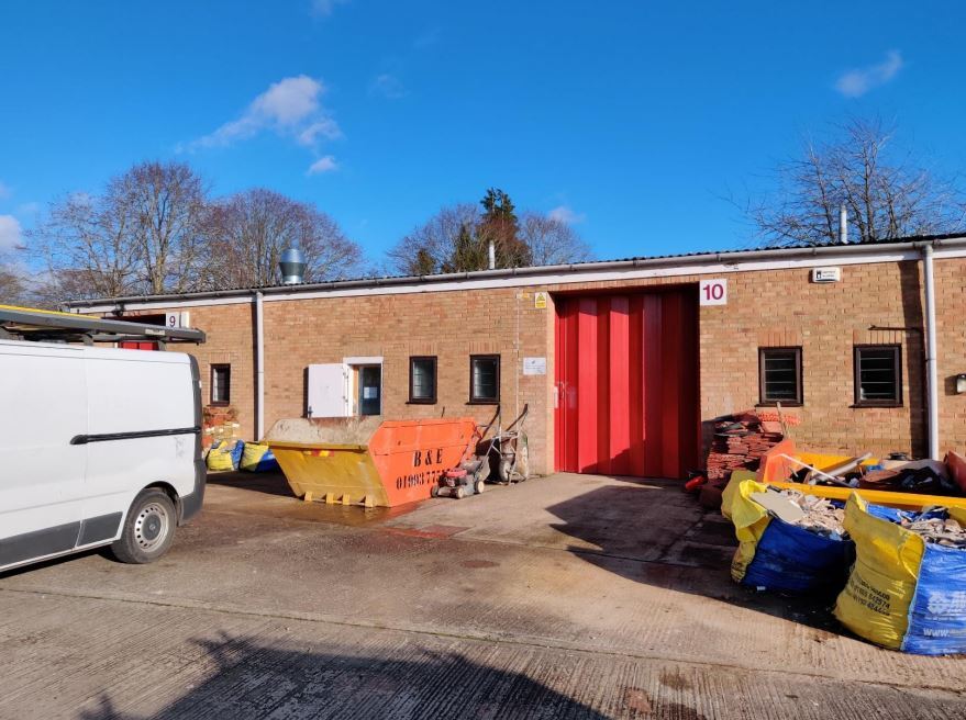 Wroslyn Rd, Freeland for sale Primary Photo- Image 1 of 1