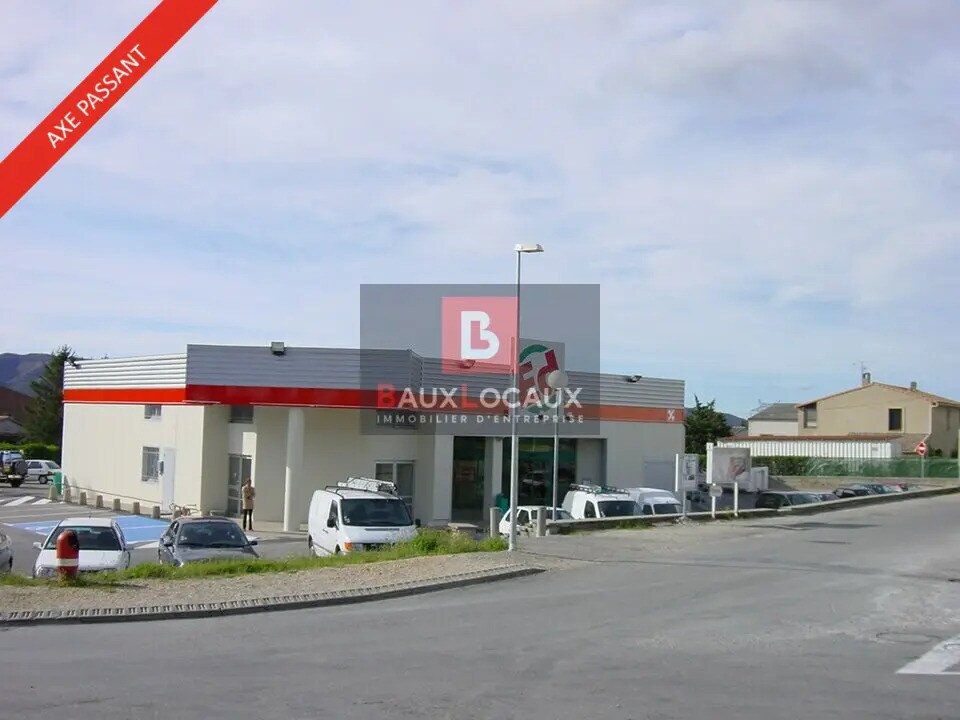Vente Commerce 1 300 m² - Photo 1