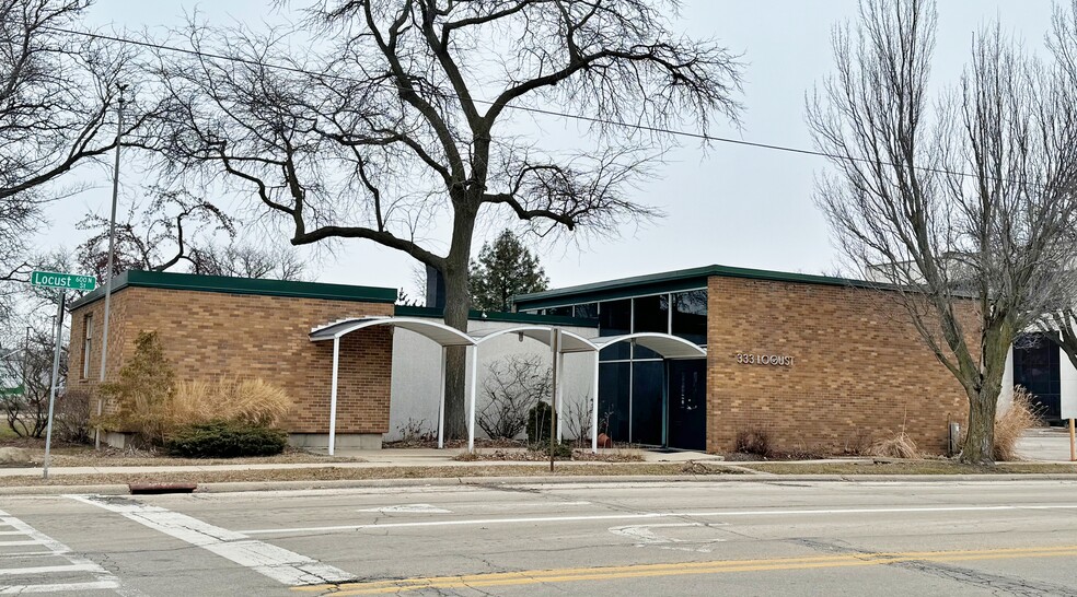 333 Locust St, Rockford, IL for sale - Primary Photo - Image 1 of 11