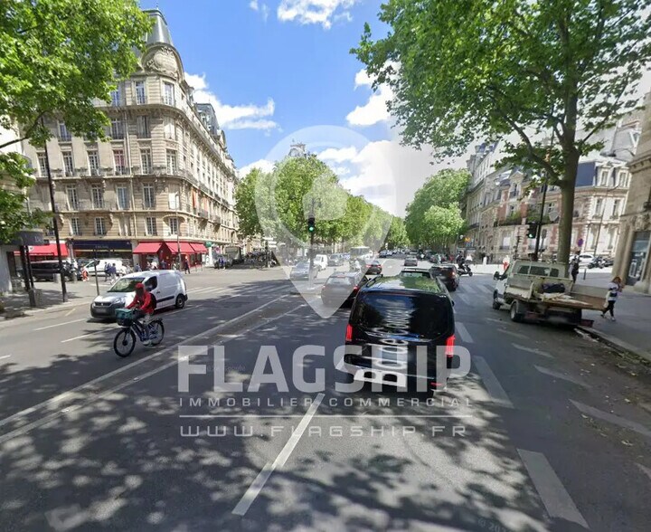 Retail in Paris for lease - Building Photo - Image 3 of 4