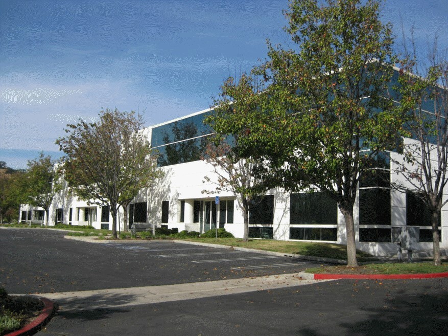 26025 Mureau Rd, Calabasas, CA for lease Building Photo- Image 1 of 2