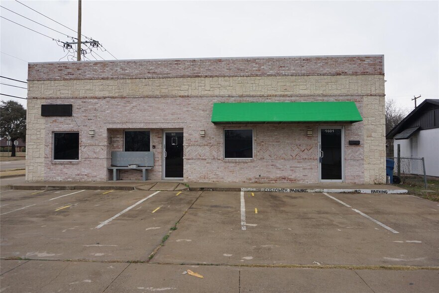 1601 Tyson St, Blue Mound, TX for sale - Building Photo - Image 1 of 1