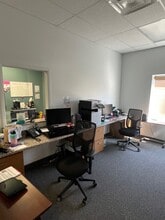 1301 W 1st St, Springfield, OH for lease Interior Photo- Image 2 of 9