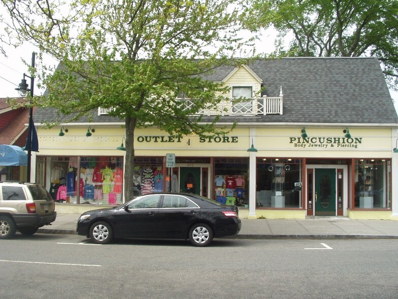 602 Main St, Hyannis, MA for sale - Primary Photo - Image 1 of 1